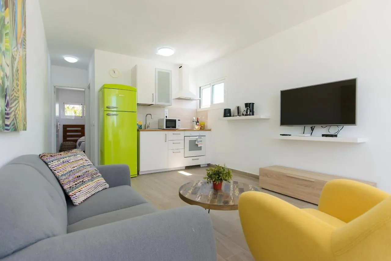 Green Volcano Apartment, Free Access To The Fariones Sports Center Puerto del Carmen  0*, Puerto del Carmen (Lanzarote)
