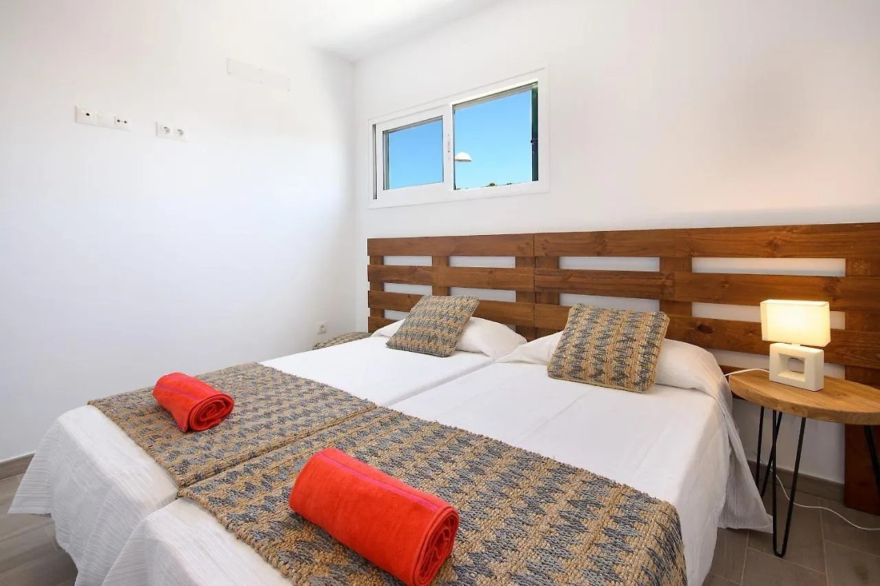 Green Volcano Apartment, Free Access To The Fariones Sports Center Puerto del Carmen  Spain